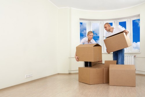 Commercial and residential man and van transport in Putney