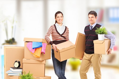 Different moving truck sizes for Putney home and office moves