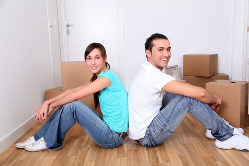 Flat move and loading assistance provided by a Putney van service