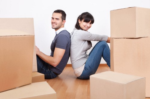 Professional man and van service in Putney for business transport