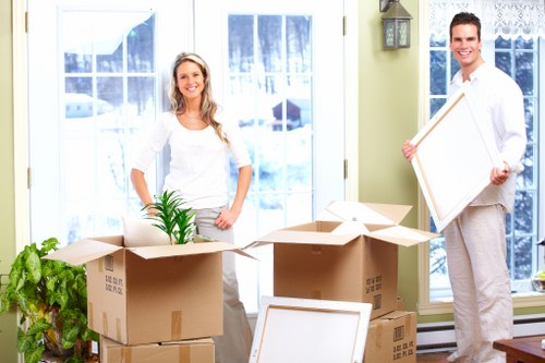 Free quote and transparent pricing for Putney removals