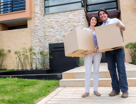 Professional moving assistance with a van in Putney
